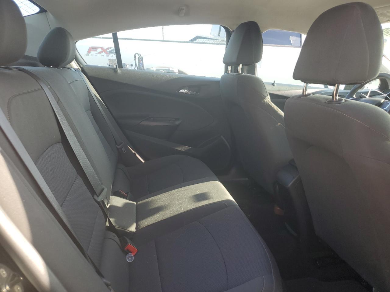 2018 Chevrolet Cruze Ls VIN: 1G1BC5SM2J7136760 Lot: 56227975