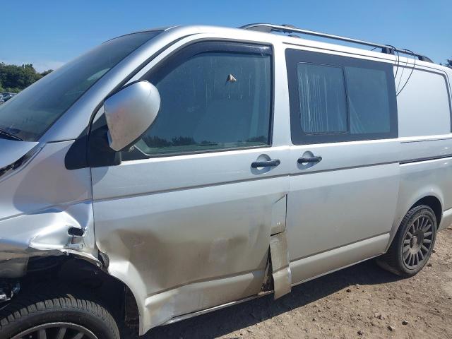 2011 VOLKSWAGEN T-SPORTER