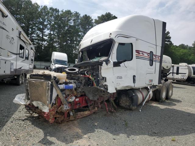 2021 FREIGHTLINER CASCADIA 126   