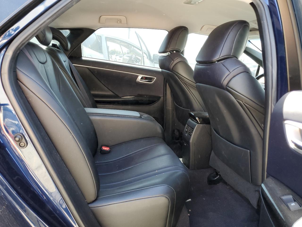2017 Toyota Mirai VIN: JTDBVRBD9HA001121 Lot: 57177115