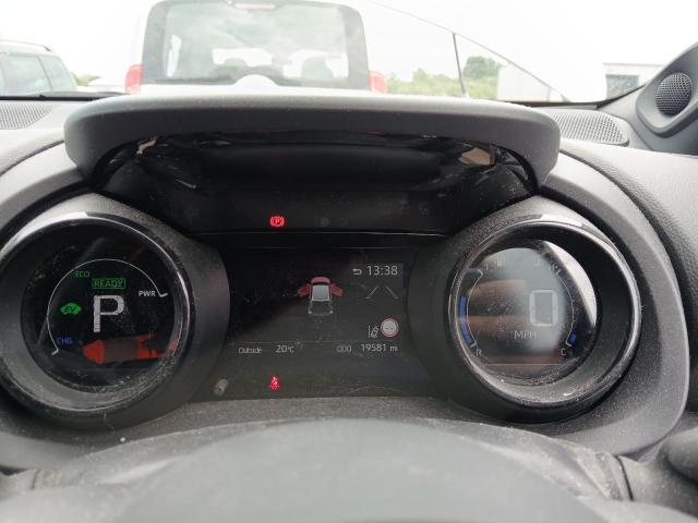 2022 TOYOTA YARIS DYNA