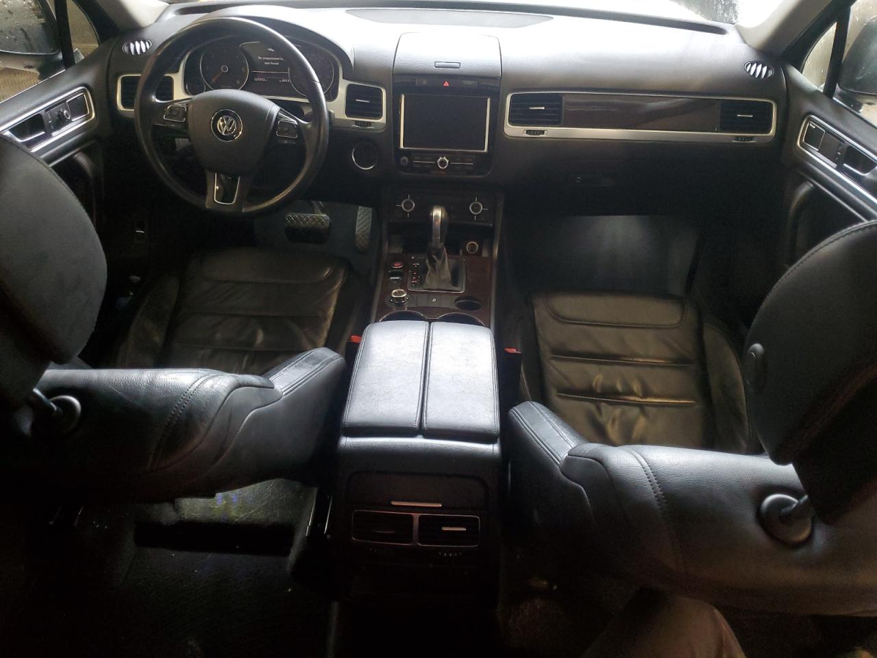 2014 Volkswagen Touareg V6 Tdi VIN: WVGEP9BP6ED012830 Lot: 55021435