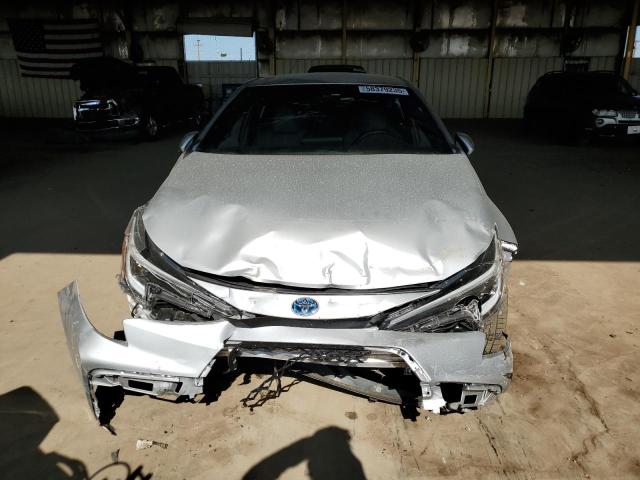  TOYOTA COROLLA 2024 Серебристый