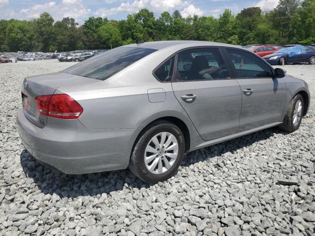  VOLKSWAGEN PASSAT 2013 Золотой