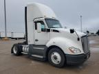 2020 Kenworth T680 Semi Truck იყიდება Eldridge-ში, IA - Normal Wear