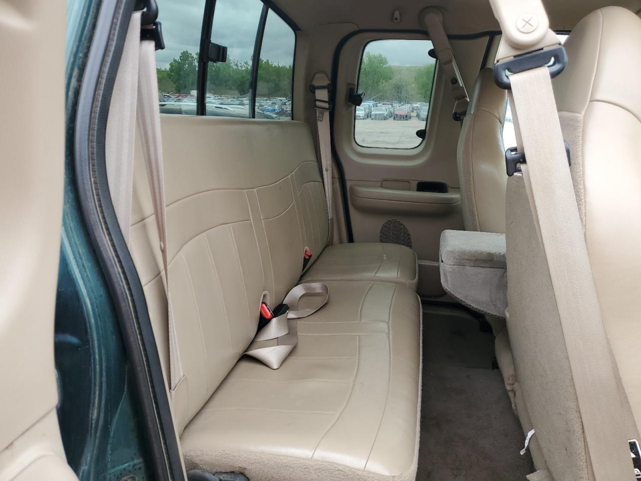 2000 Ford F150 VIN: 1FTRX18LXYNB41941 Lot: 58912835