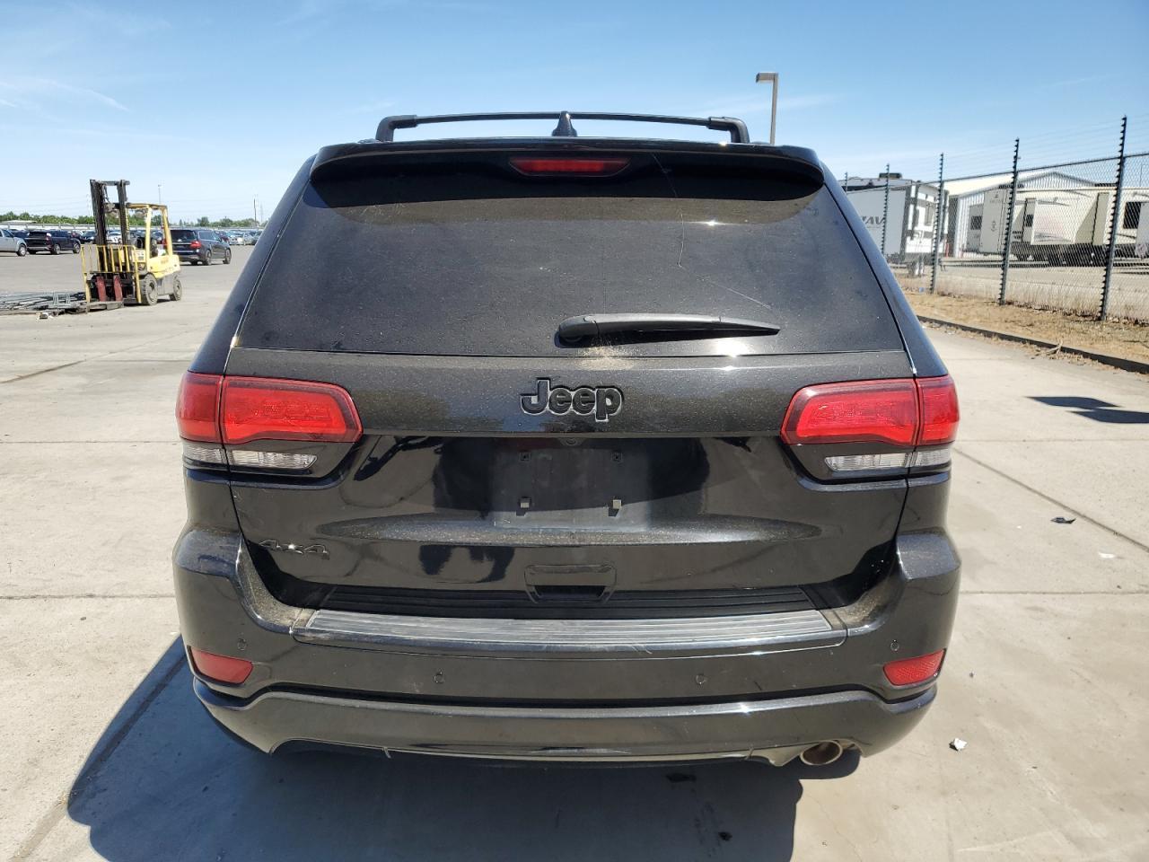 2018 Jeep Grand Cherokee Laredo VIN: 1C4RJFAG9JC333154 Lot: 56977875