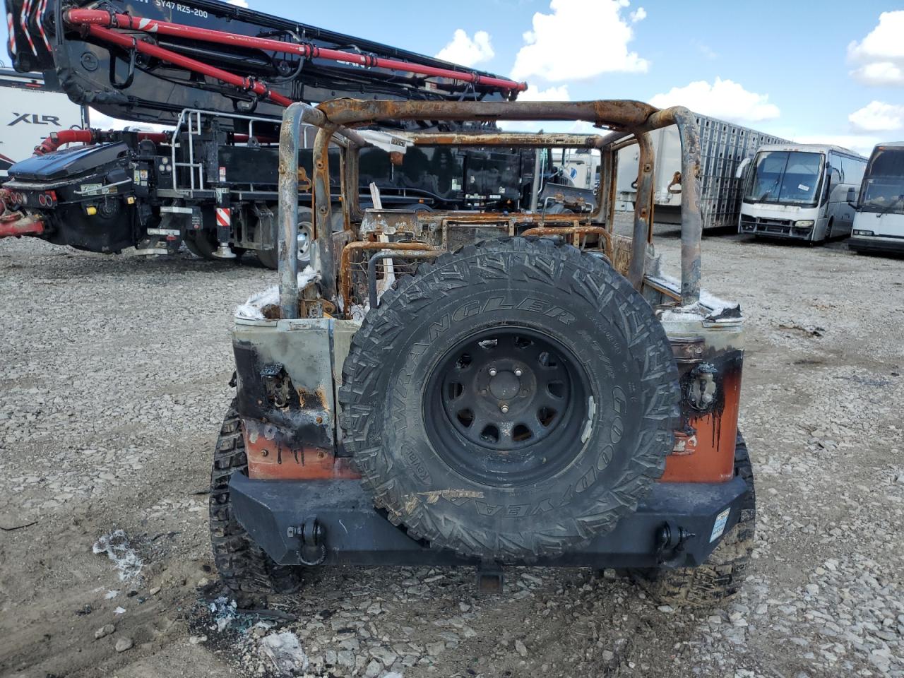 2001 Jeep Wrangler / Tj Sport VIN: 1J4FA49S61P351744 Lot: 56193625