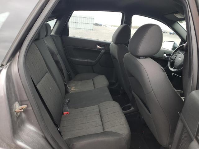 2010 FORD FOCUS SE  