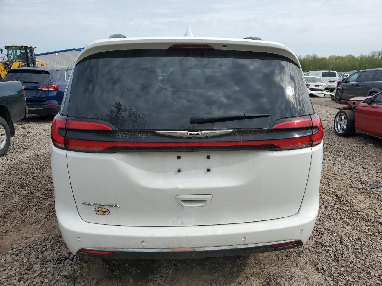 2022 Chrysler Pacifica Touring L VIN: 2C4RC1BG6NR125810 Lot: 56393135