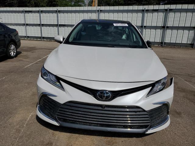  TOYOTA CAMRY 2023 Biały