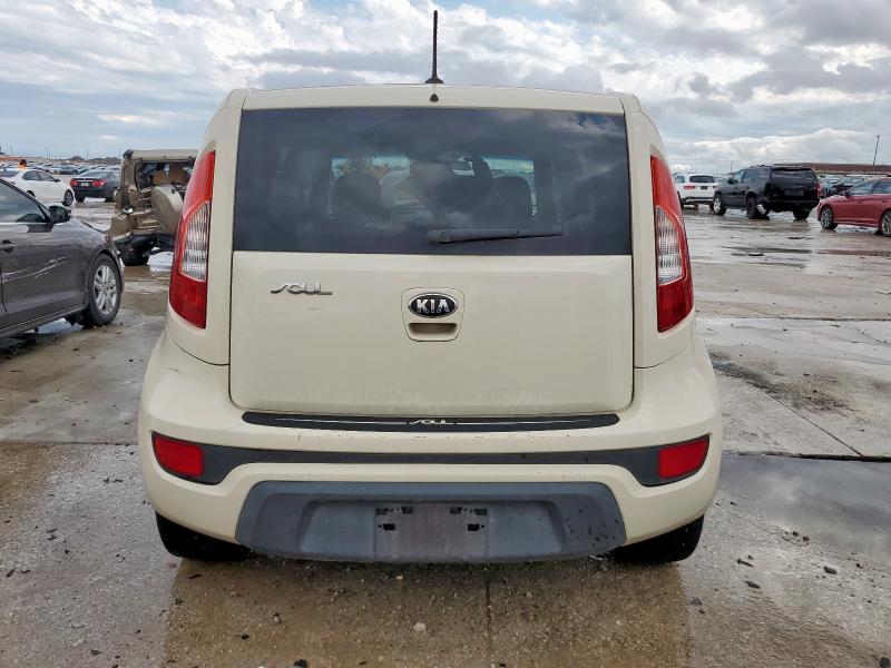  KIA SOUL 2013 Beżowy