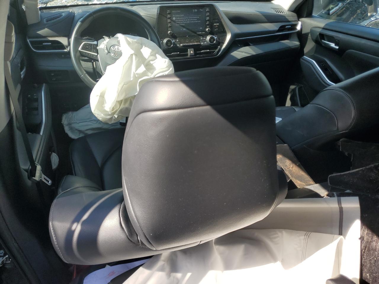 2022 Toyota Highlander Xle VIN: 5TDGZRAH6NS132648 Lot: 57110085