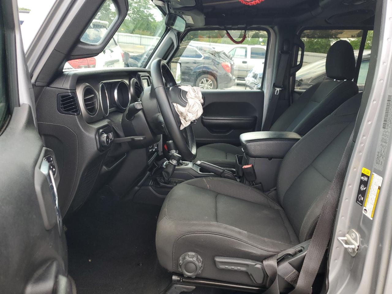 2020 Jeep Wrangler Unlimited Sport VIN: 1C4HJXDG6LW215738 Lot: 57152475