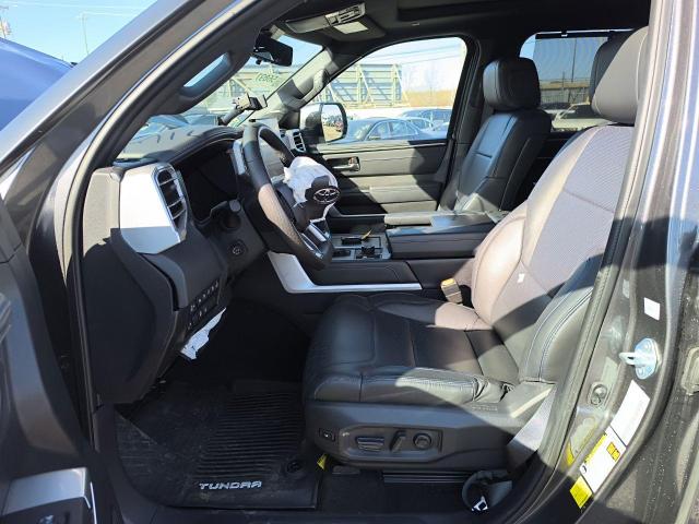  TOYOTA TUNDRA 2024 Gray