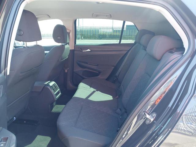 2022 VOLKSWAGEN GOLF LIFE