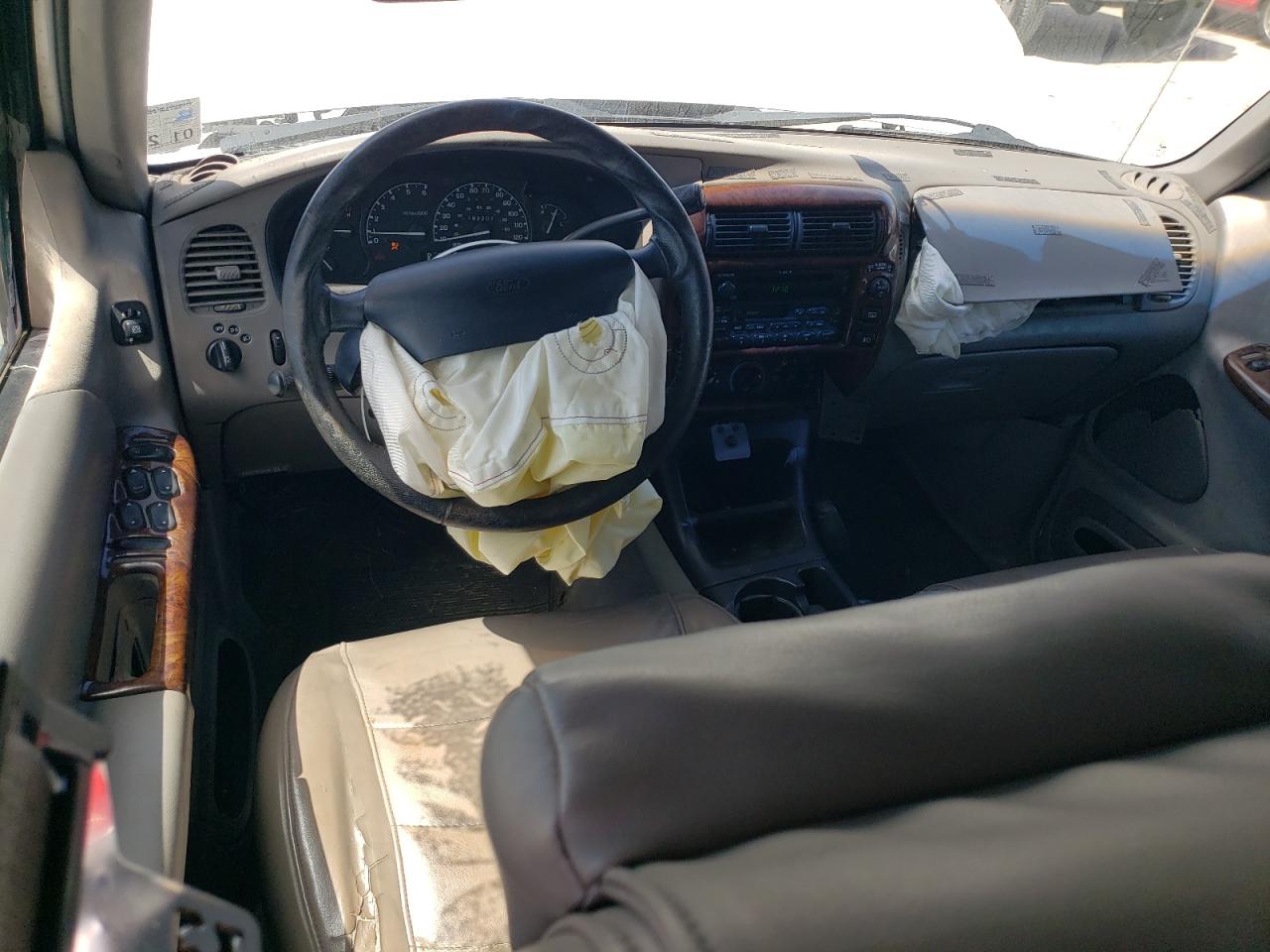 2000 Ford Explorer Xlt VIN: 1FMZU73E1YZB73542 Lot: 56325925