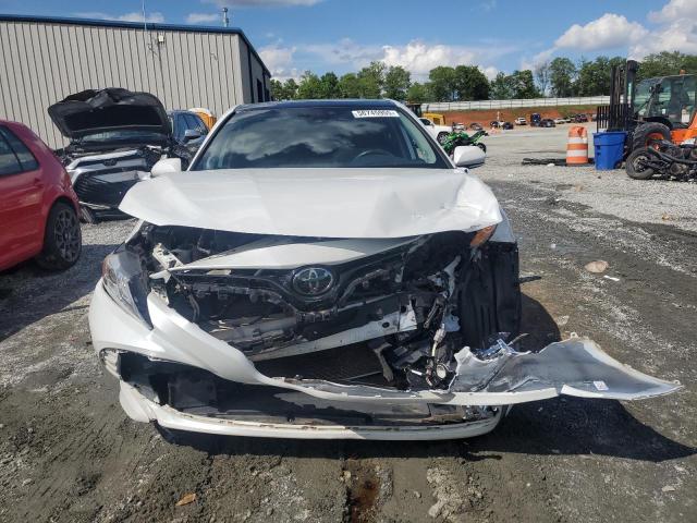  TOYOTA CAMRY 2019 Biały