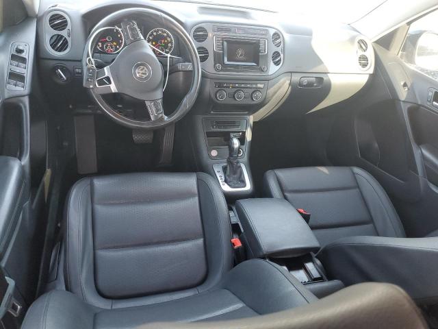 Parquets VOLKSWAGEN TIGUAN 2016 Granatowy