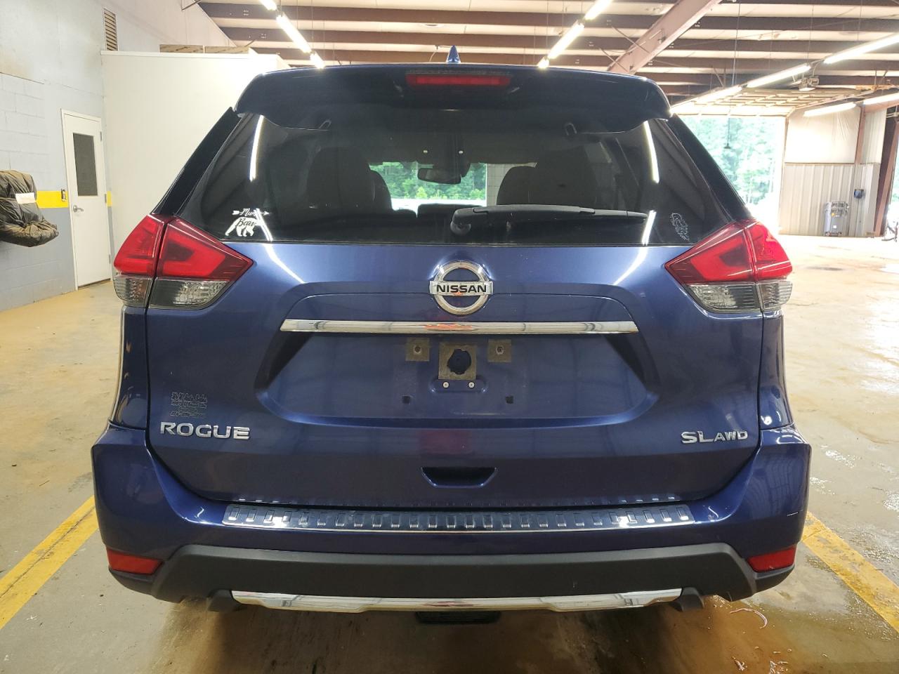 2017 Nissan Rogue S VIN: JN8AT2MV7HW013127 Lot: 56920665