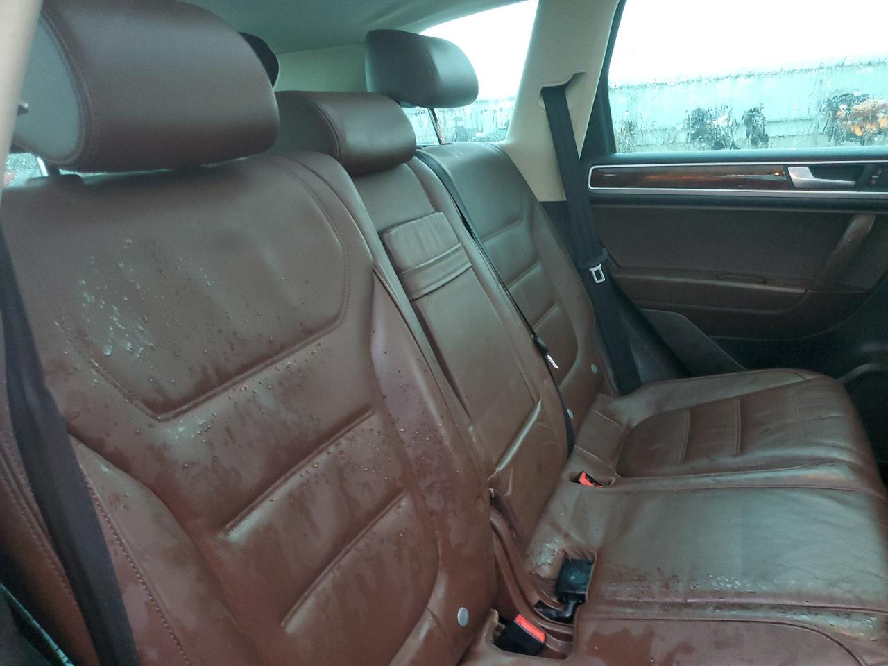 2011 Volkswagen Touareg V6 Tdi VIN: WVGFK9BP6BD005228 Lot: 55328245