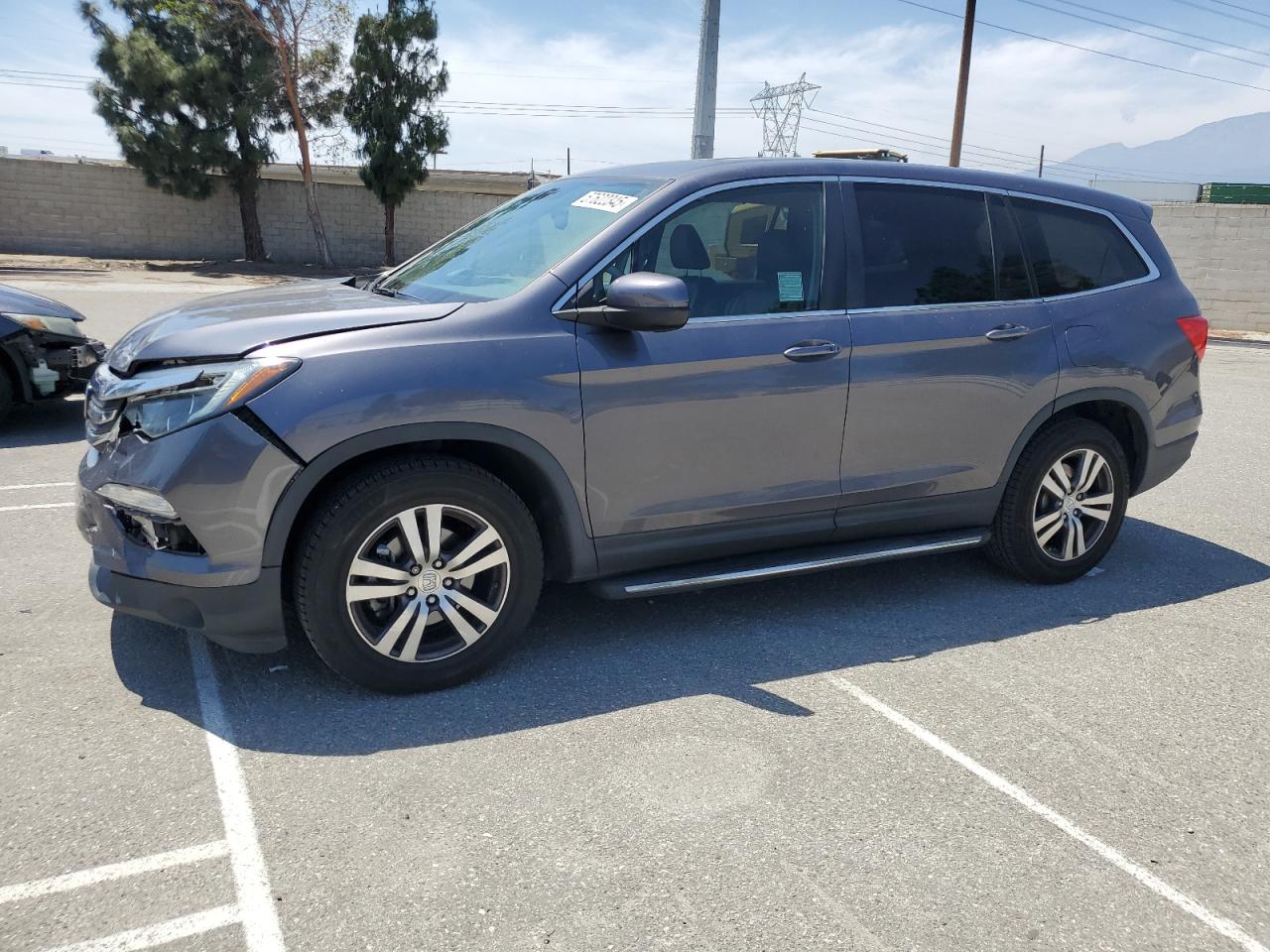 2017 Honda Pilot Exl for Sale in Rancho Cucamonga, CA - Front End