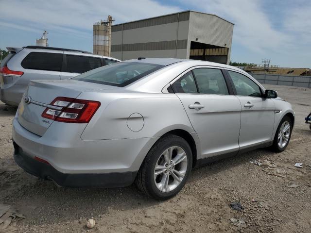  FORD TAURUS 2013 Серебристый