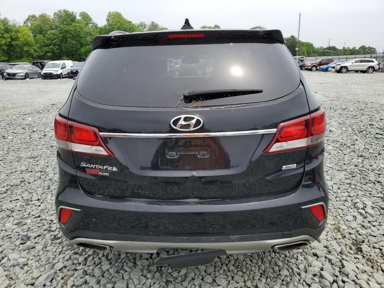 2017 Hyundai Santa Fe Se VIN: KM8SMDHF0HU171649 Lot: 57346875