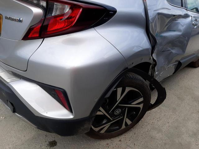 2023 TOYOTA C-HR DESIG