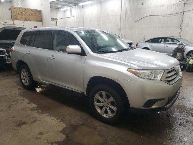 Parquets TOYOTA HIGHLANDER 2013 Srebrny