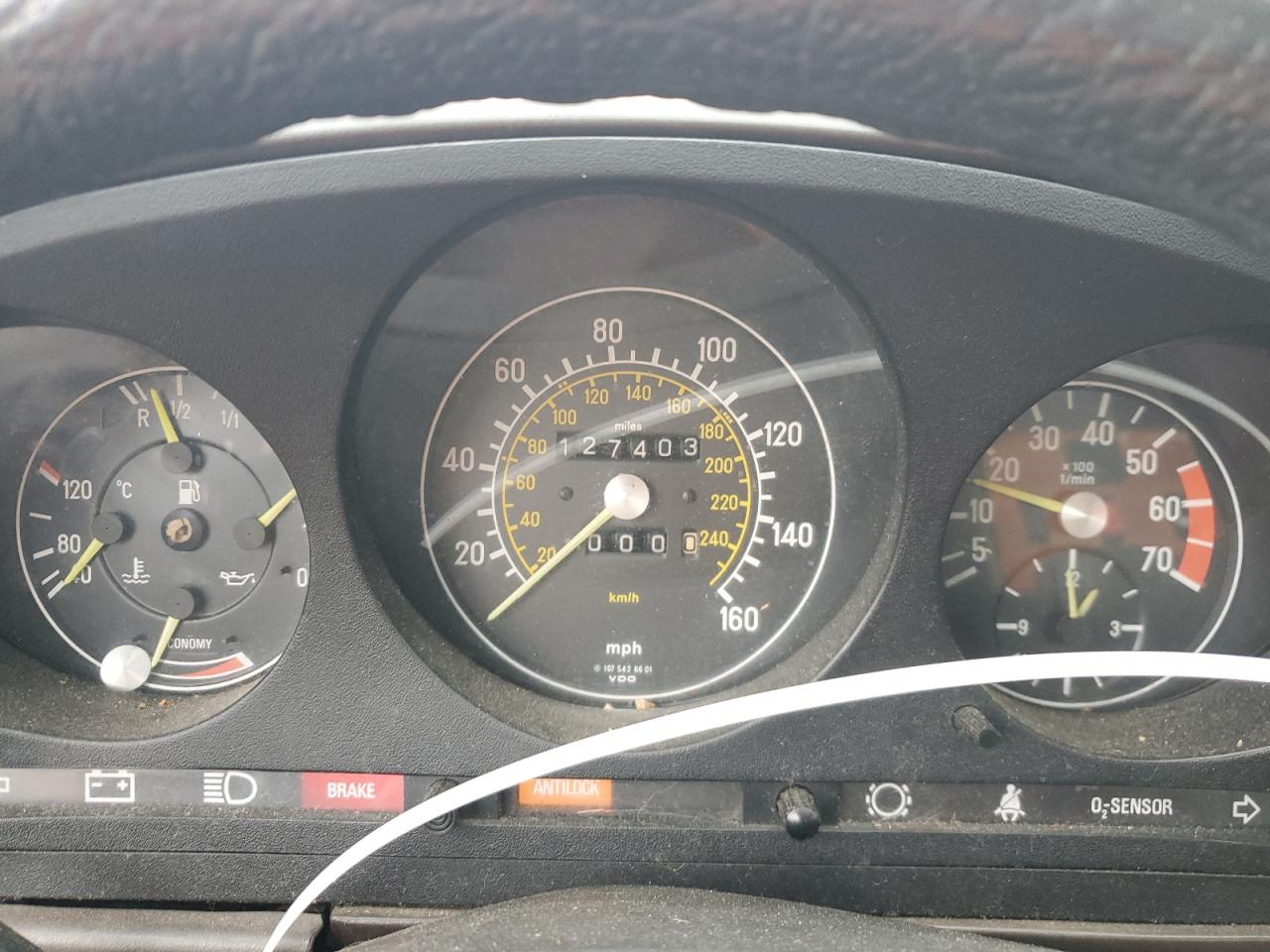 1985 Mercedes-Benz 380 Sl VIN: WDBBA45C8FA035077 Lot: 57941015