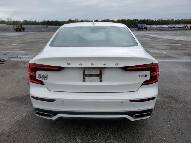  VOLVO S60 2021 Белый