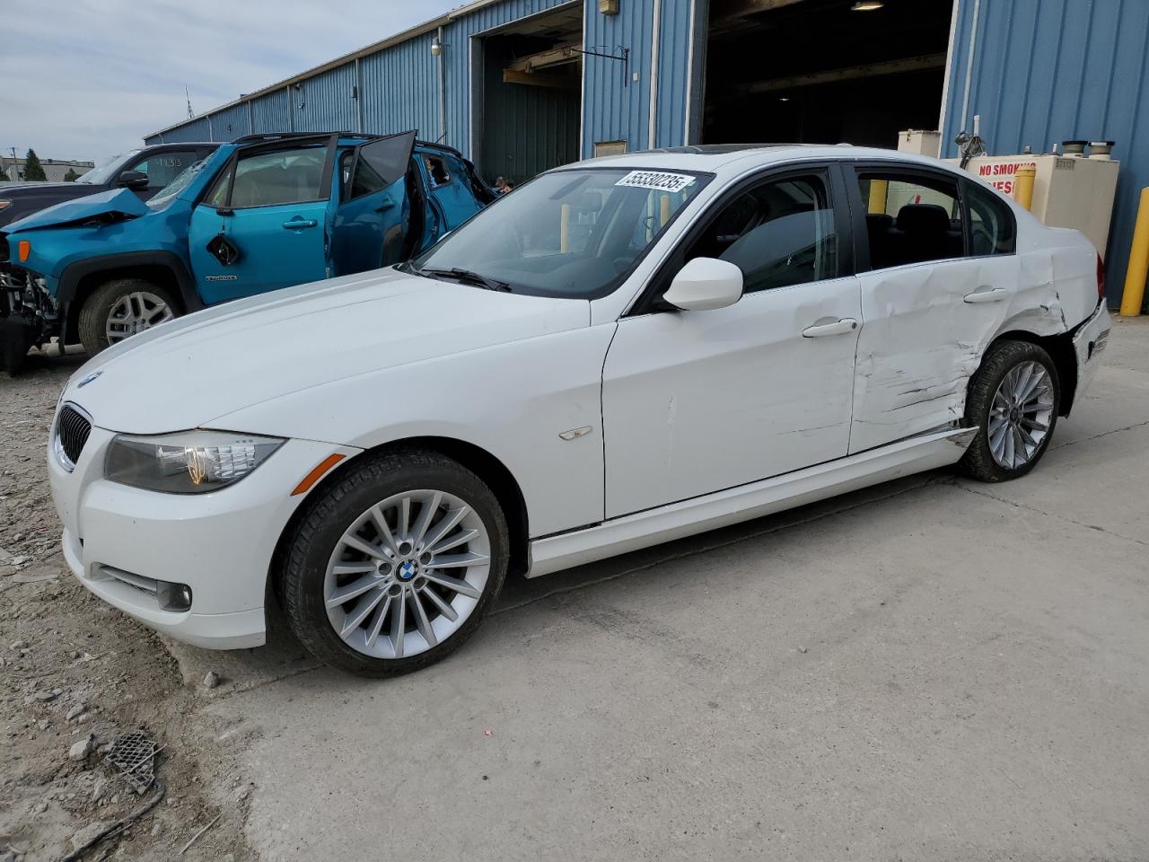 2011 Bmw 335 D for Sale in Eldridge, IA - Side