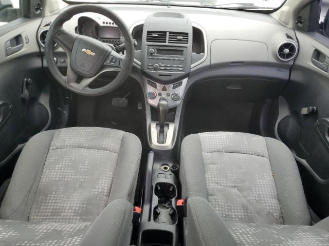 Sedans CHEVROLET SONIC 2016 Srebrny