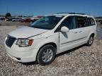 2010 Chrysler Town & Country Touring Plus იყიდება Cahokia Heights-ში, IL - All Over