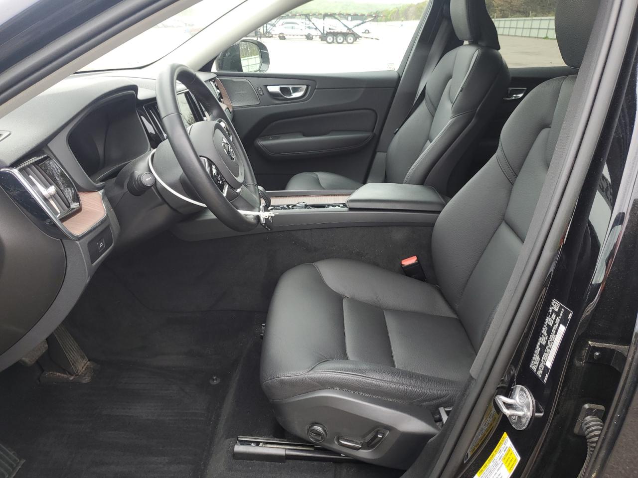 2023 Volvo Xc60 Plus VIN: YV4L12RNXP1300408 Lot: 56720325