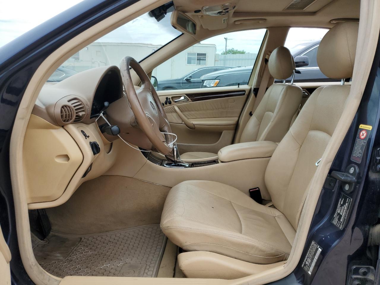2002 Mercedes-Benz C 320 VIN: WDBRF64J62F221967 Lot: 55289475
