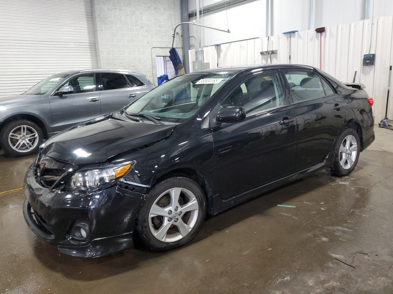 2013 Toyota Corolla Base на продаже в Ham Lake, MN - Front End