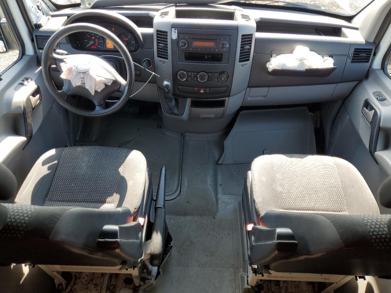 2007 Dodge Sprinter 2500 VIN: WD0PE745775220450 Lot: 54444025