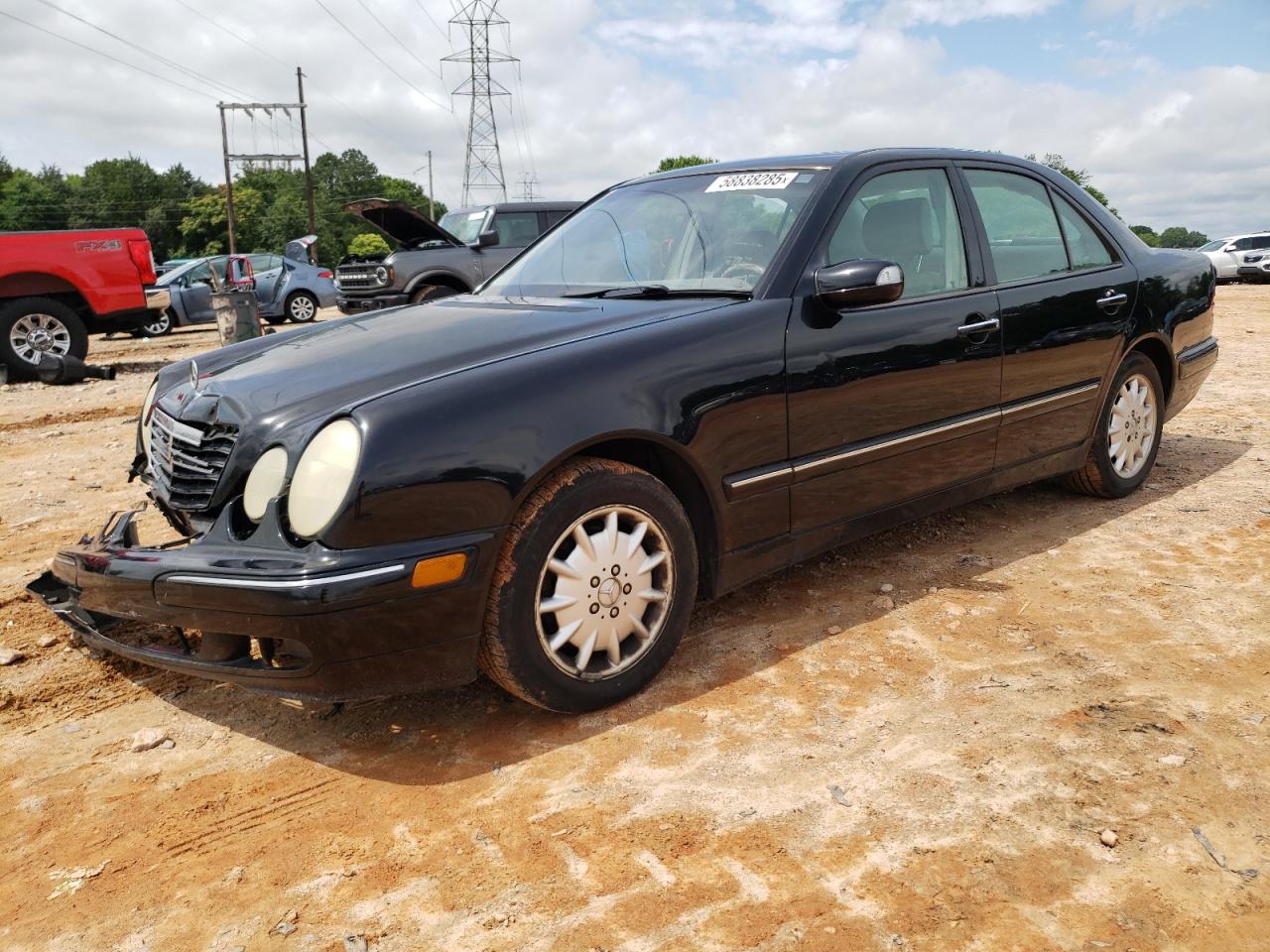 2000 Mercedes-Benz E 320
