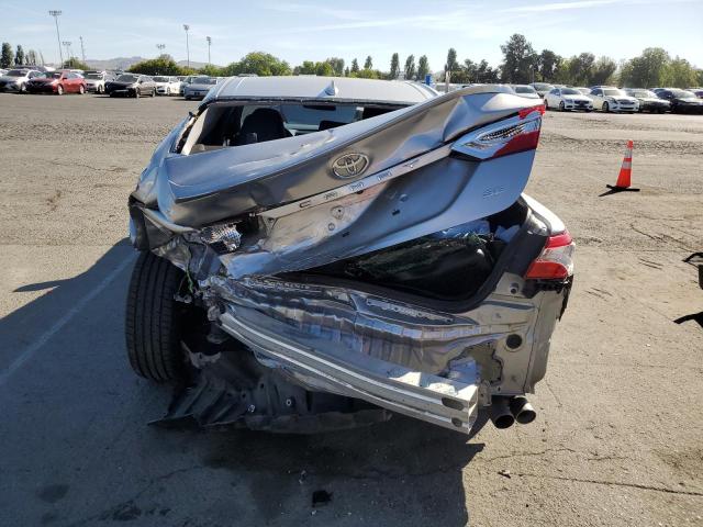  TOYOTA CAMRY 2020 Silver