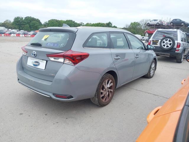 2018 TOYOTA AURIS ICON