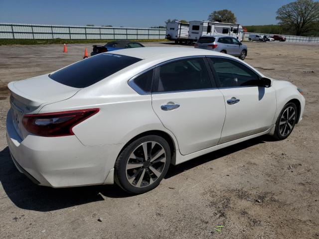  NISSAN ALTIMA 2018 Белый