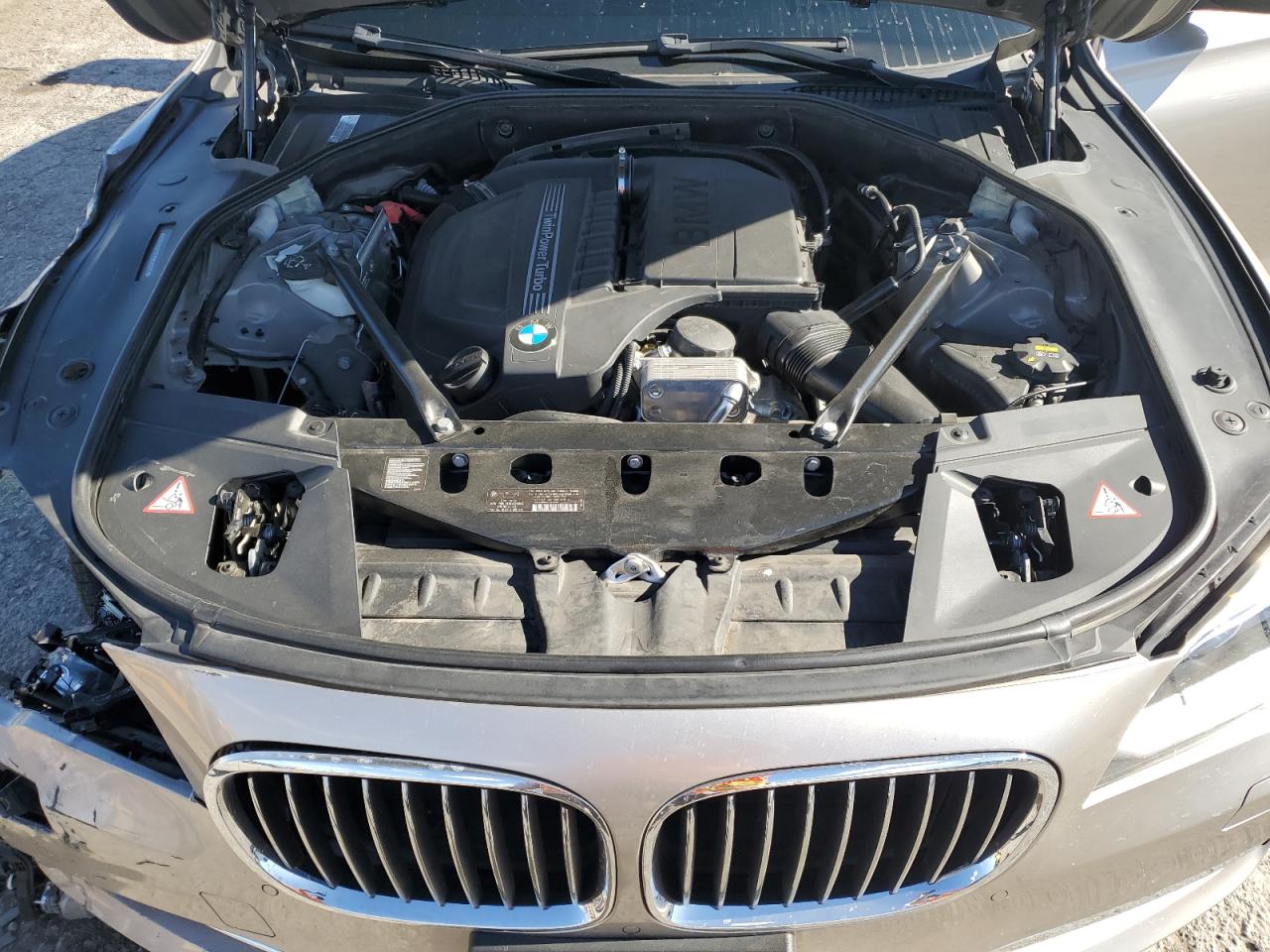 2014 BMW 740 I VIN: WBAYA6C58ED826697 Lot: 57130385