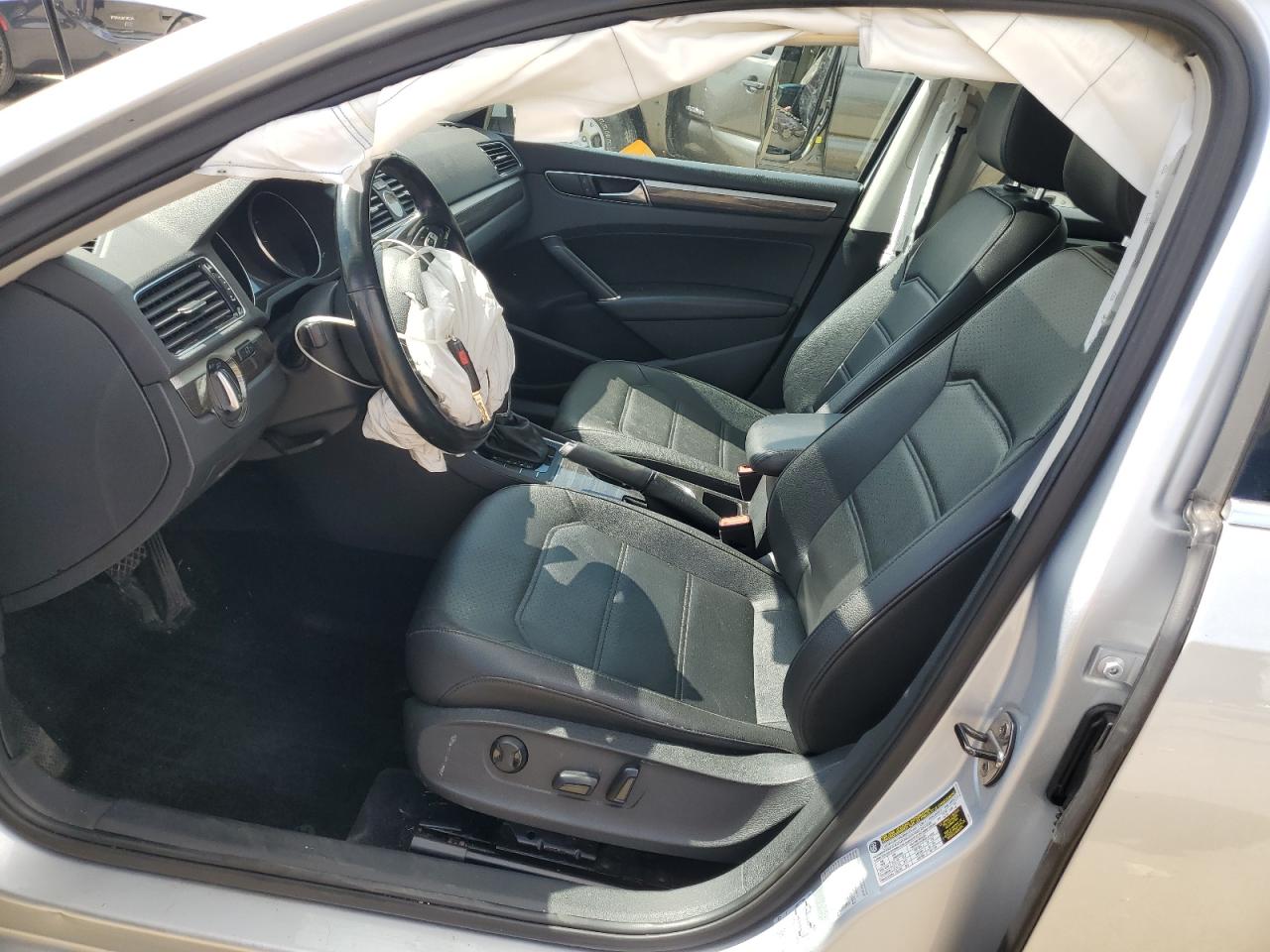 2017 Volkswagen Passat Se VIN: 1VWBT7A39HC046175 Lot: 58722725