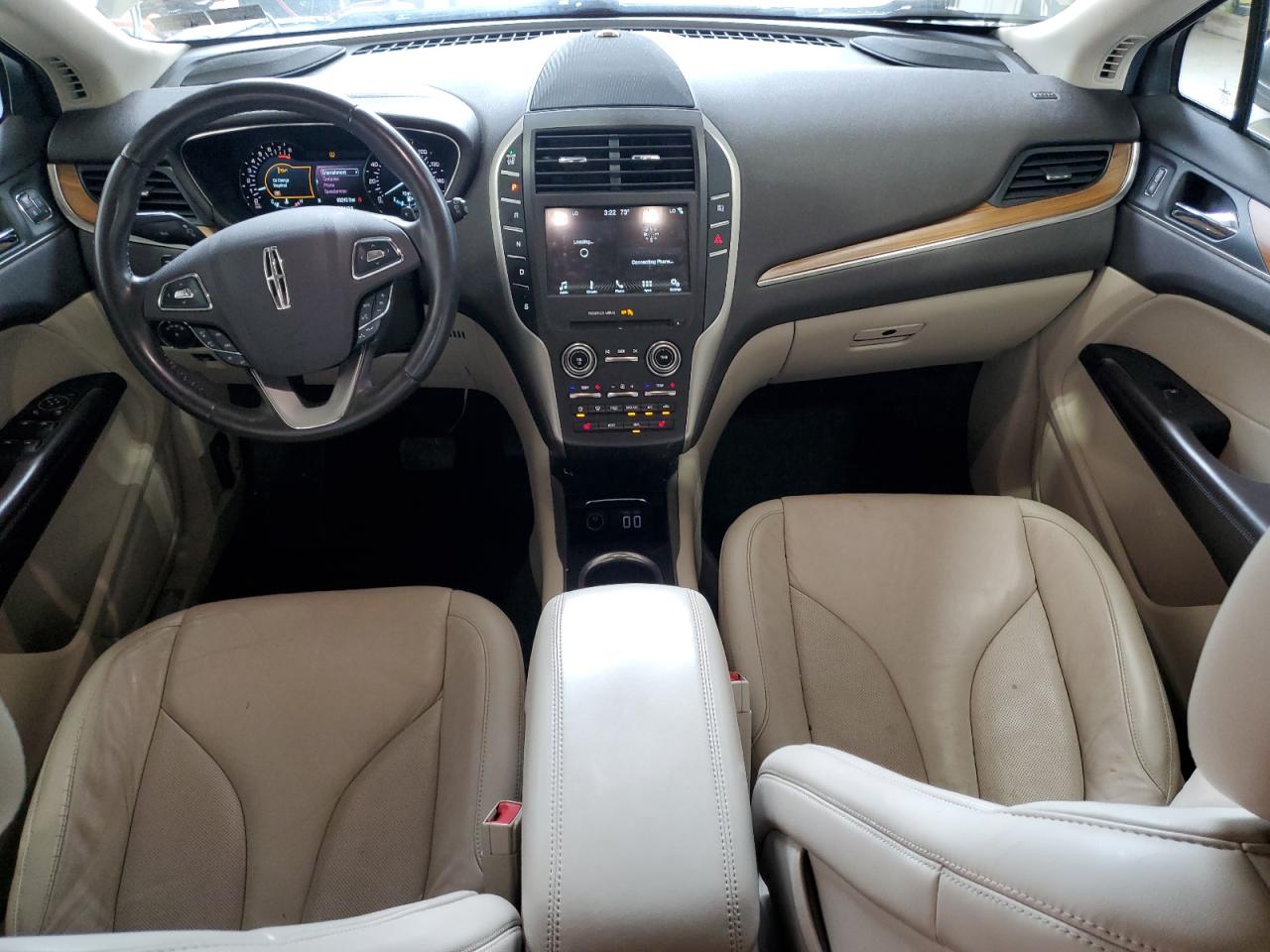2017 Lincoln Mkc Select VIN: 5LMCJ2D93HUL34678 Lot: 55308415