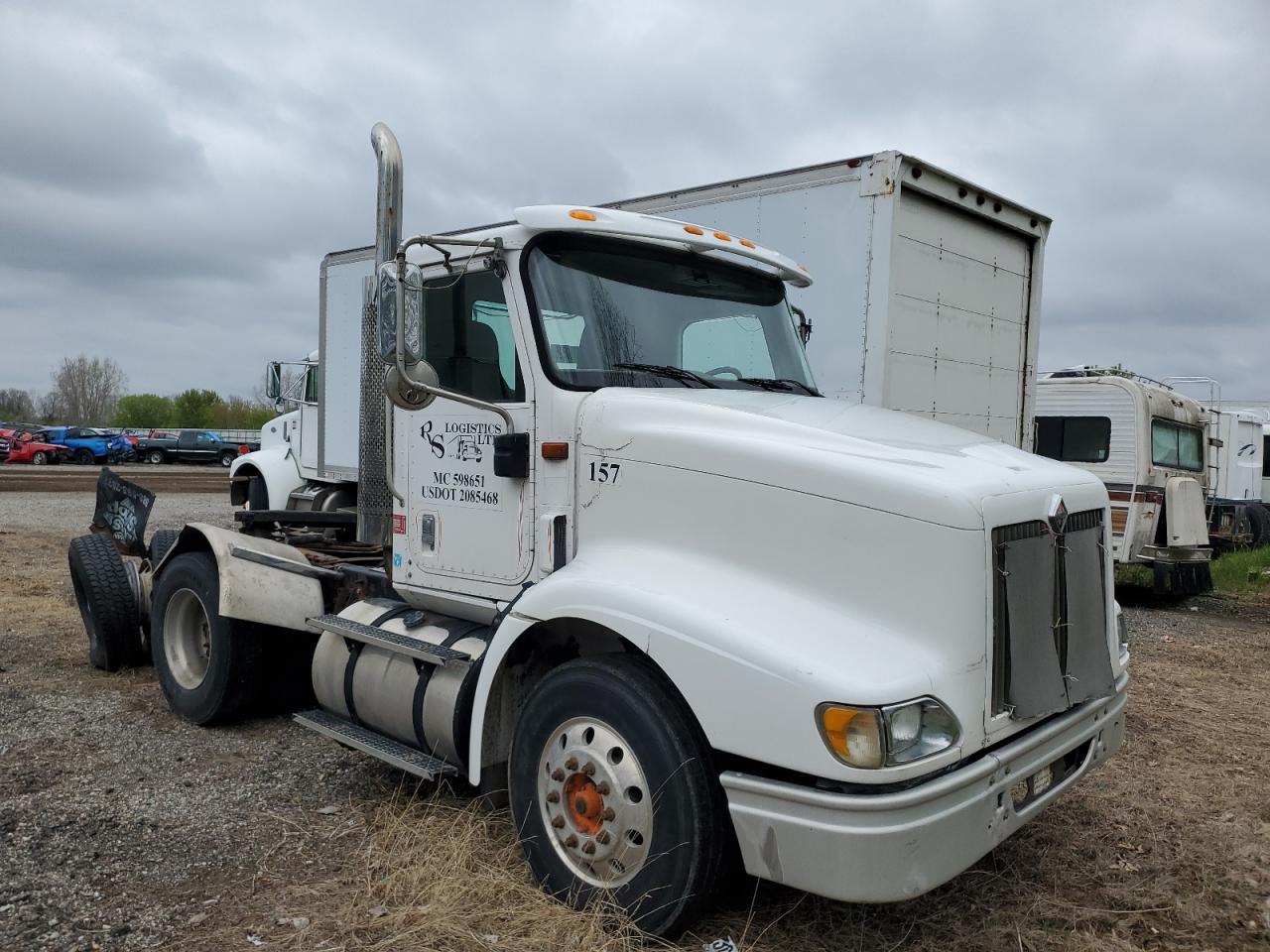 2005 International 9200I Semi Truck zu verkaufen in Davison, MI - Rear End