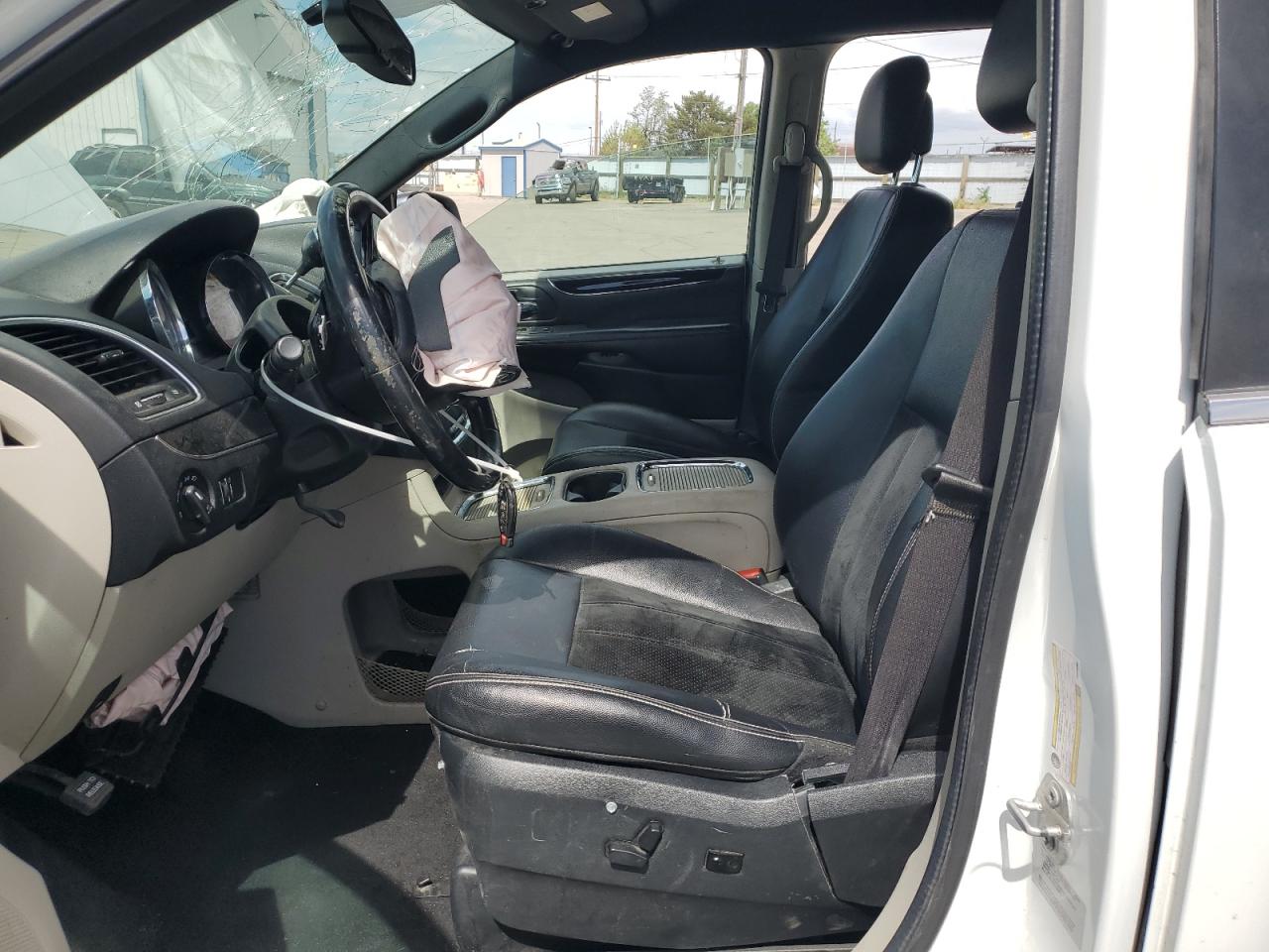 2017 Dodge Grand Caravan Sxt VIN: 2C4RDGCGXHR580484 Lot: 56589835