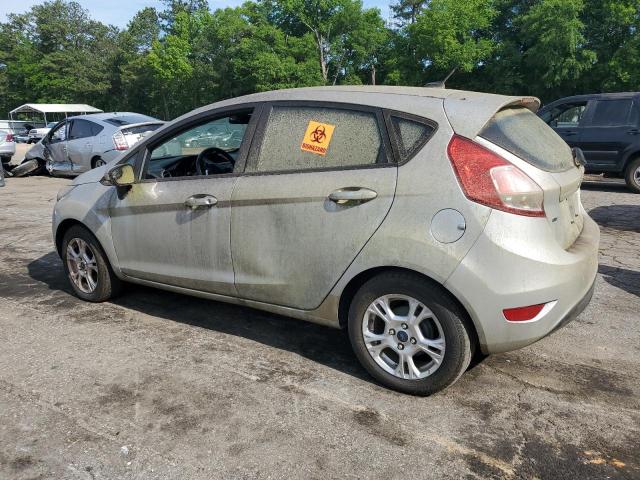  FORD FIESTA 2016 Серебристый