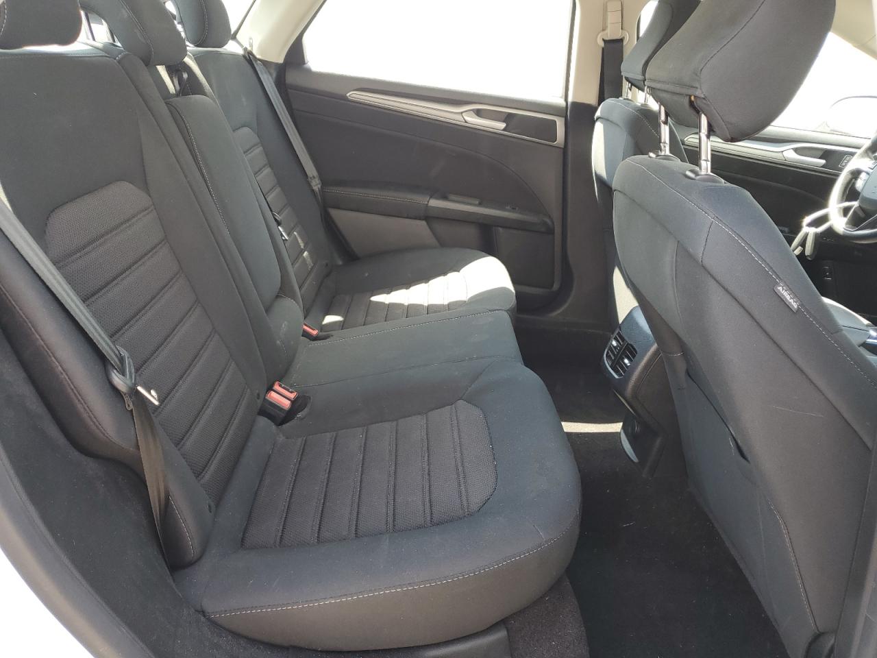 2020 Ford Fusion Se VIN: 3FA6P0LUXLR195734 Lot: 54032985